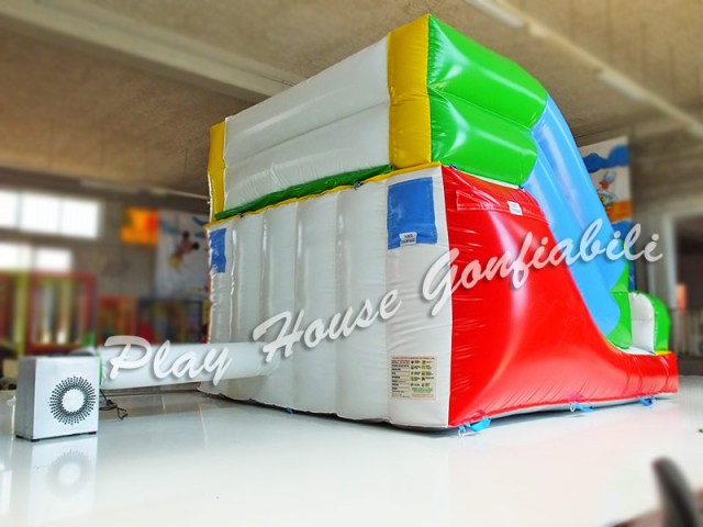 scivolo-gonfiabile-bambini-1-scivolo (1)
